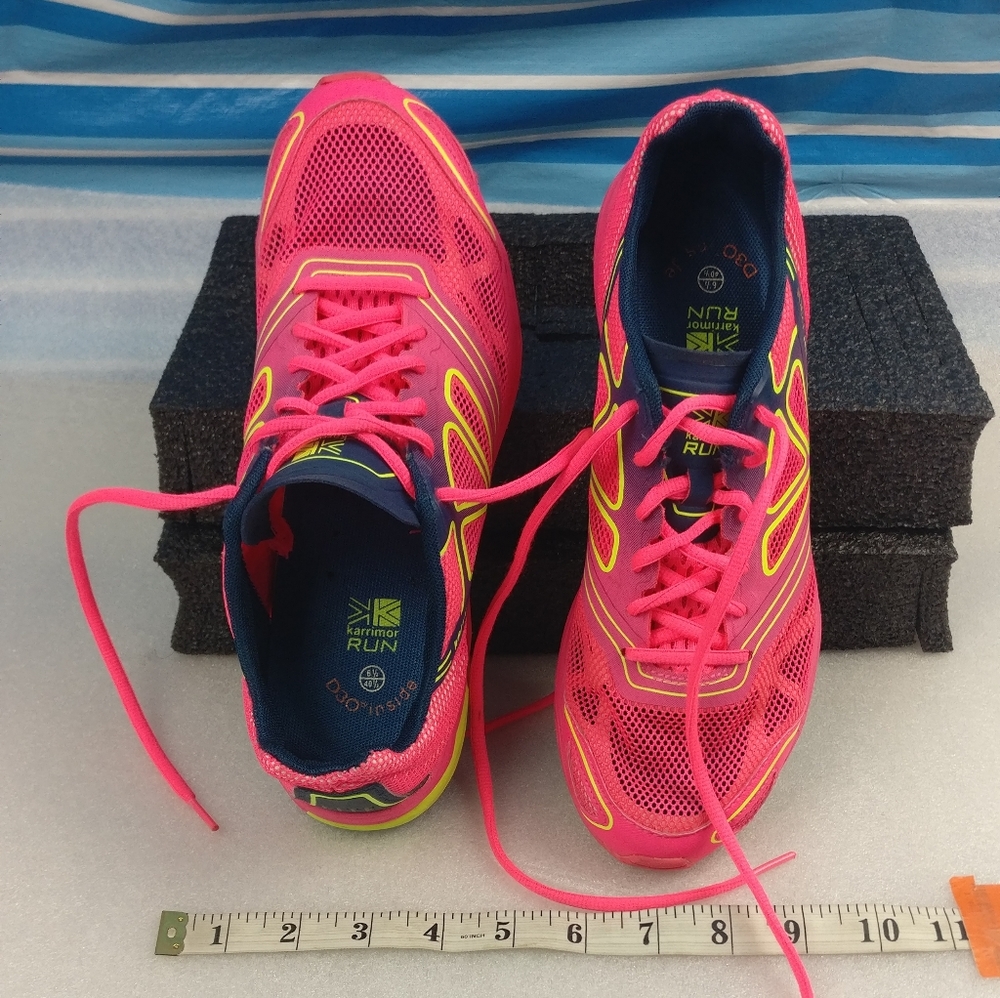 Electric Pink/Neon Yellow/Navy Blue Ultralight Running shoes women size 40.5/9us
